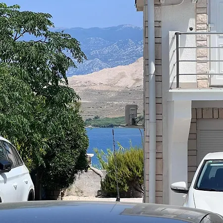 Mandic Apartment Pag Town