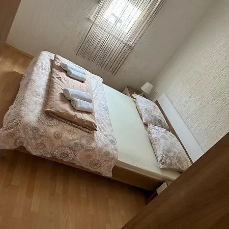 Mandic Apartamento Pag Town